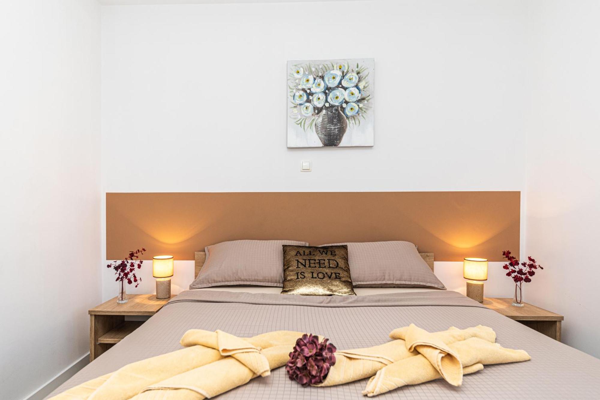 Apartment Sky, Luxury With Sea-view And Jacuzzi *