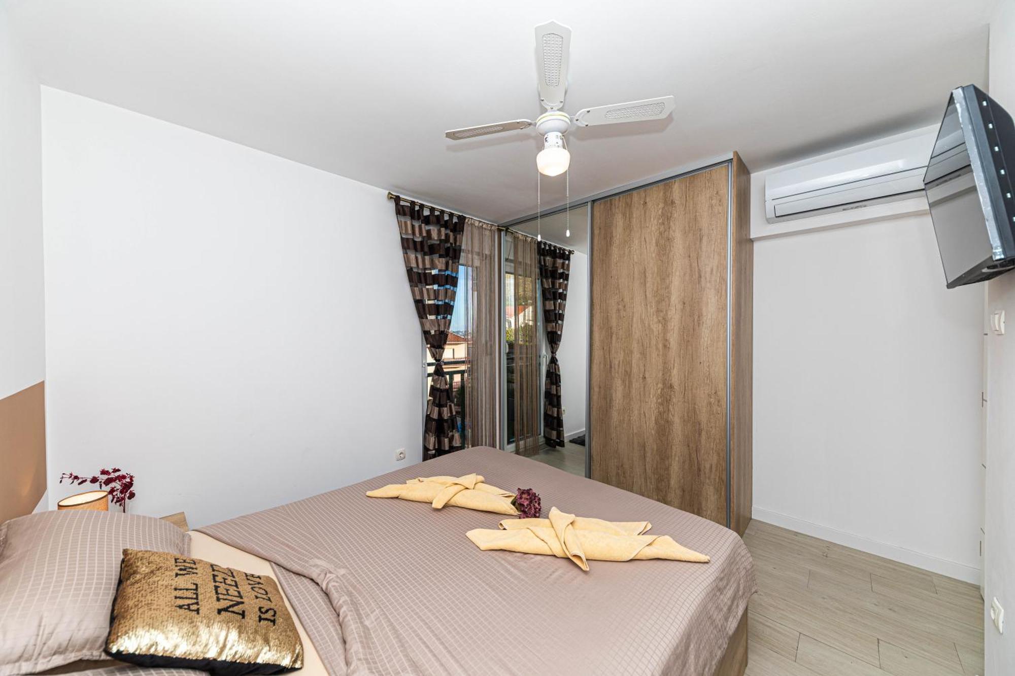 Apartment Sky, Luxury With Sea-view And Jacuzzi *
