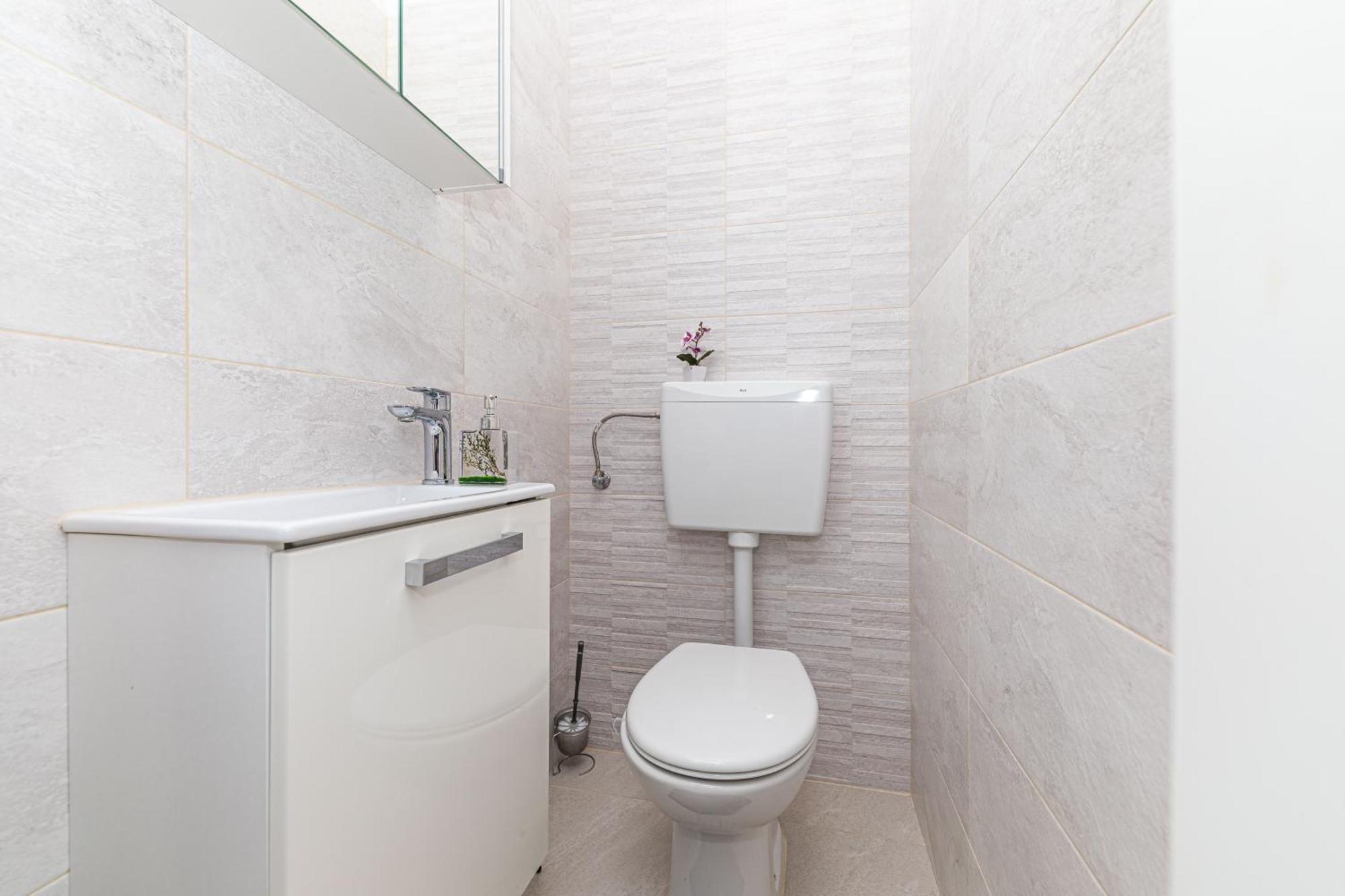 Sky, Luxury With Sea-view And Jacuzzi Apartment *