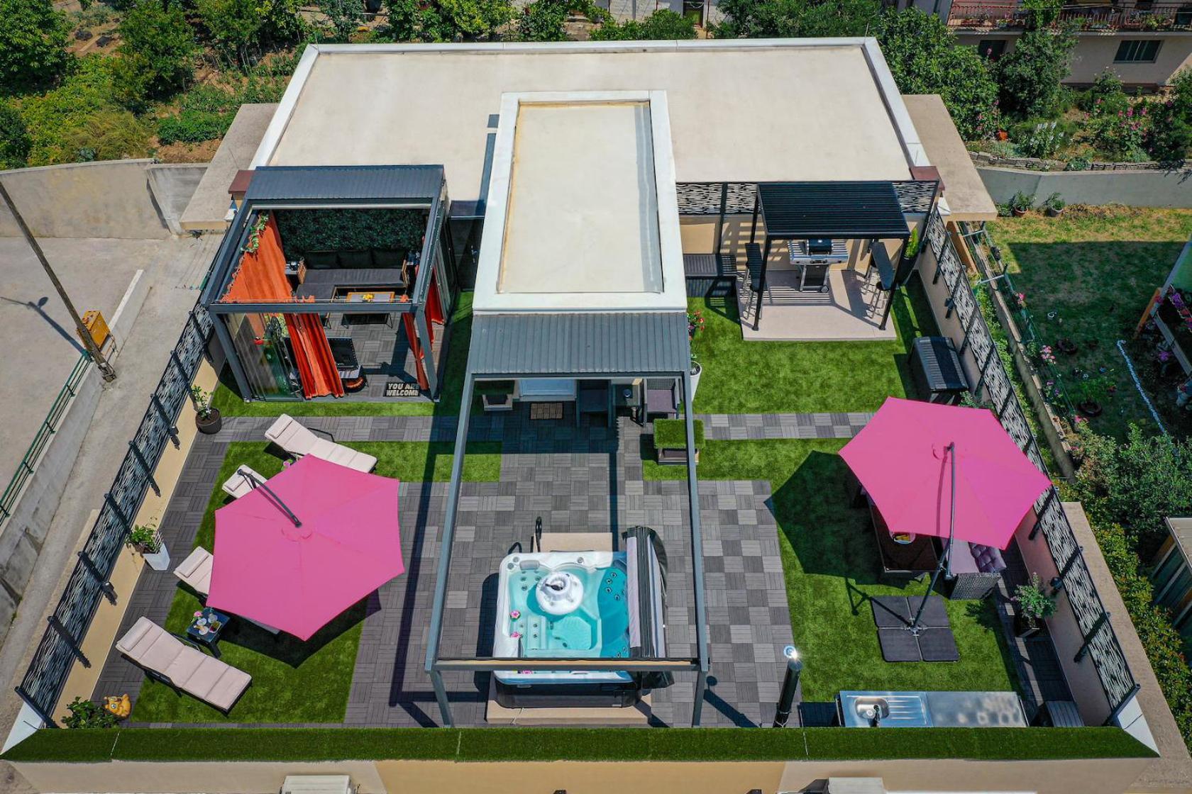 Sky, Luxury With Sea-view And Jacuzzi Apartment Kastela